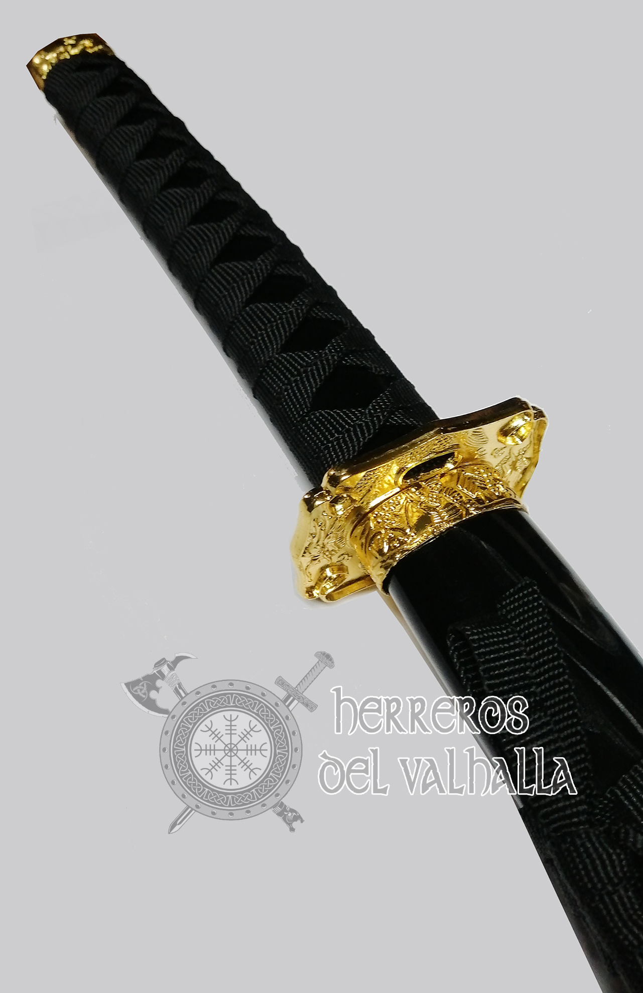 Katana Negra con Diseño Plateado - Imagen 3